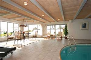 Indendørs pool